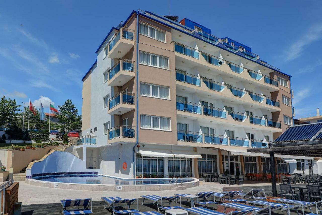 Paraiso 3* Obzor